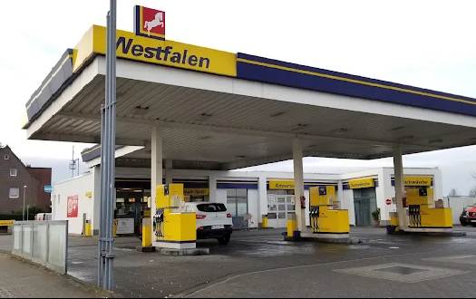 Einblick in die Tankstelle